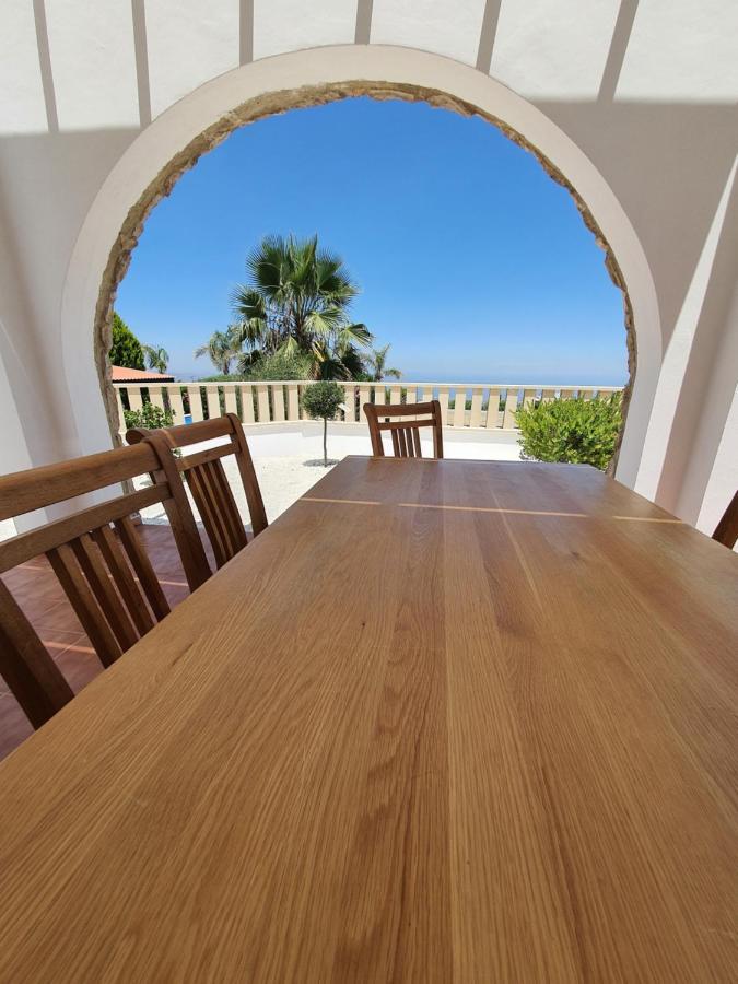 Villa Serapho Paphos ภายนอก รูปภาพ