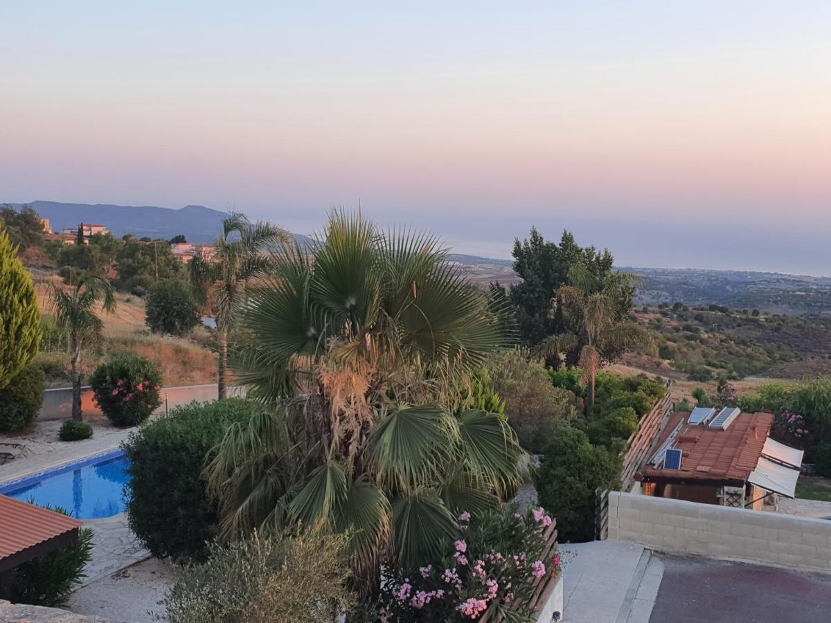 Villa Serapho Paphos ภายนอก รูปภาพ